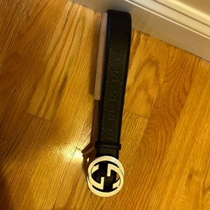 Authentic Gucci Belt 114984 AA61N 105.42 525040